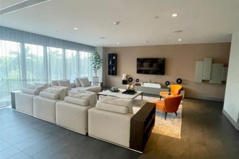 Condominio en alquiler en Doral, Florida, 1 dormitorio, 60.39 m2 № 2076701 - foto 26