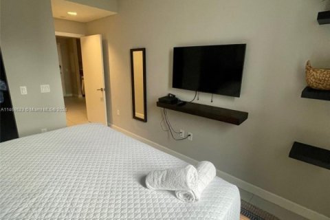 Condominio en alquiler en Doral, Florida, 1 dormitorio, 60.39 m2 № 2076701 - foto 11