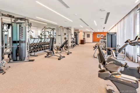 Condominio en alquiler en Doral, Florida, 1 dormitorio, 60.39 m2 № 2076701 - foto 22
