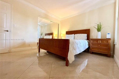 Condominio en venta en Margate, Florida, 2 dormitorios, 101.26 m2 № 1938327 - foto 15