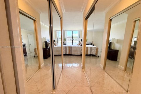 Condominio en venta en Margate, Florida, 2 dormitorios, 101.26 m2 № 1938327 - foto 10