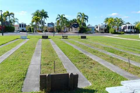 Land in Okeechobee, Florida № 623199 - photo 17
