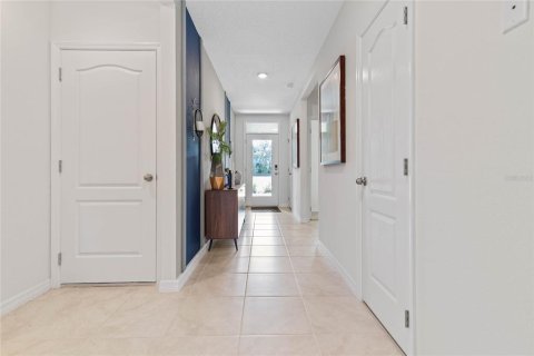 House in Ormond Beach, Florida 4 bedrooms, 169.83 sq.m. № 1913493 - photo 4