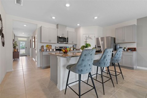 House in Ormond Beach, Florida 4 bedrooms, 169.83 sq.m. № 1913493 - photo 11