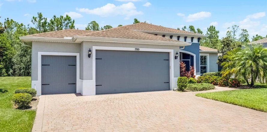 House in Poinciana, Florida 2 bedrooms, 190.73 sq.m. № 1741136