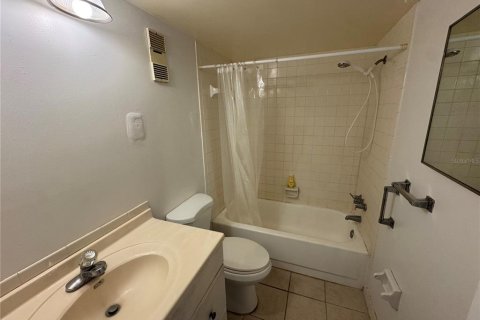 Copropriété à vendre à Saint Petersburg, Floride: 1 chambre, 59.46 m2 № 2369073 - photo 22