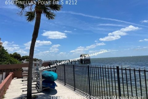 Copropriété à louer à Saint Petersburg, Floride: 1 chambre, 60.39 m2 № 2296972 - photo 10
