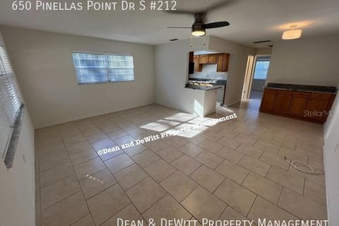 Copropriété à louer à Saint Petersburg, Floride: 1 chambre, 60.39 m2 № 2296972 - photo 11
