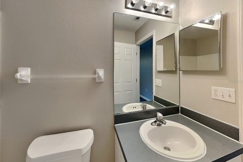 House in Sarasota, Florida 3 bedrooms, 103.12 sq.m. № 1911872 - photo 13