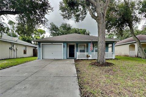 House in Sarasota, Florida 3 bedrooms, 103.12 sq.m. № 1911872 - photo 1