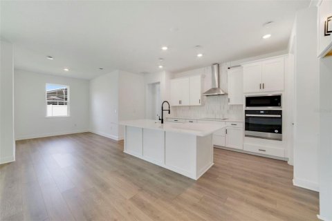 Villa ou maison à vendre à Apopka, Floride: 4 chambres, 249.35 m2 № 1804677 - photo 17