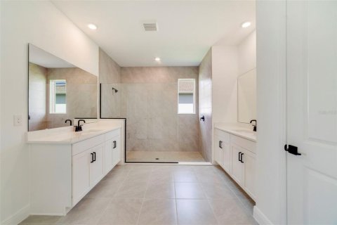 Casa en venta en Apopka, Florida, 4 dormitorios, 249.35 m2 № 1804677 - foto 25