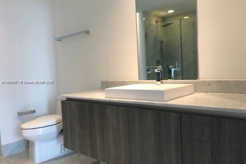 Снять в аренду кондоминиум в Майами, Флорида 1 спальня, 77.85м2, № 1952215 - фото 5