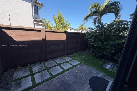 Купить таунхаус в Майами-Лейкс, Флорида 3 спальни, 161.93м2, № 2026531 - фото 6