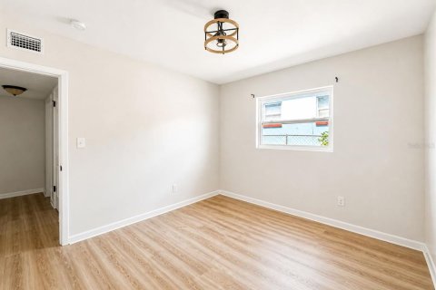 Apartment in Clearwater, Florida 3 bedrooms, 126.35 sq.m. № 2115356 - photo 11