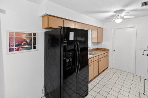 House in Williston, Florida 3 bedrooms, 124.86 sq.m. № 2195613 - photo 9
