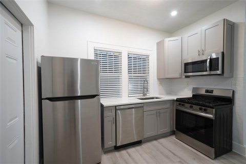 Appartement à louer à Saint Petersburg, Floride: 1 chambre, 53.88 m2 № 2380690 - photo 10