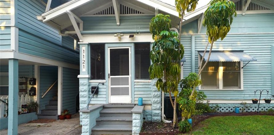 Appartement à Saint Petersburg, Floride 1 chambre, 53.88 m2 № 2380690