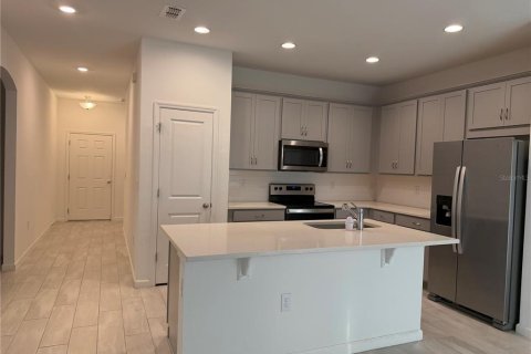 Casa en venta en Haines City, Florida, 4 dormitorios, 148.64 m2 № 2291712 - foto 5