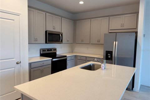Casa en venta en Haines City, Florida, 4 dormitorios, 148.64 m2 № 2291712 - foto 4