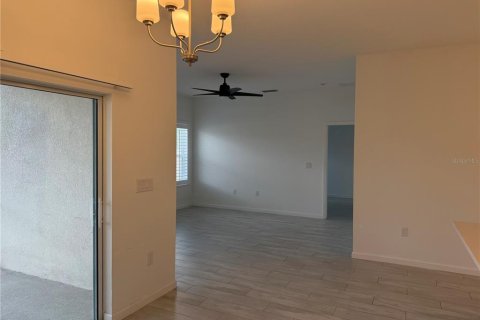 Casa en venta en Haines City, Florida, 4 dormitorios, 148.64 m2 № 2291712 - foto 9