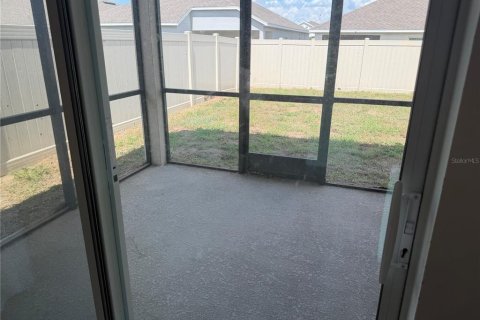 Casa en venta en Haines City, Florida, 4 dormitorios, 148.64 m2 № 2291712 - foto 8