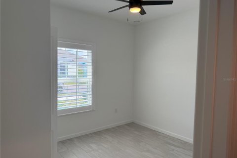 Casa en venta en Haines City, Florida, 4 dormitorios, 148.64 m2 № 2291712 - foto 18