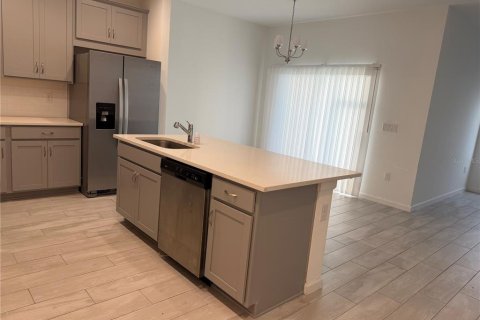 Casa en venta en Haines City, Florida, 4 dormitorios, 148.64 m2 № 2291712 - foto 6