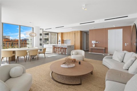 Condominio en venta en Hallandale Beach, Florida, 3 dormitorios, 270.62 m2 № 2035329 - foto 16