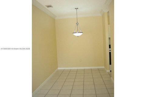 Condo in Pembroke Pines, Florida, 1 bedroom  № 1943990 - photo 6
