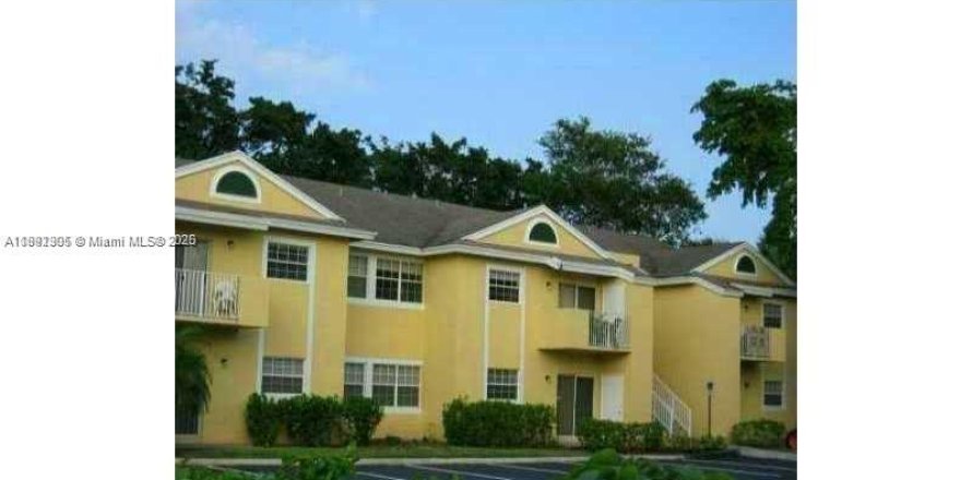 Condo in Pembroke Pines, Florida, 1 bedroom № 1943990