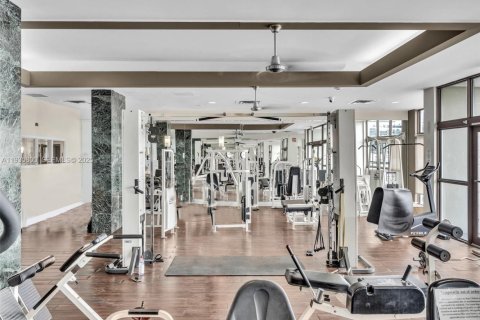 Condominio en alquiler en Miami Beach, Florida, 3 dormitorios, 123.19 m2 № 1993913 - foto 29