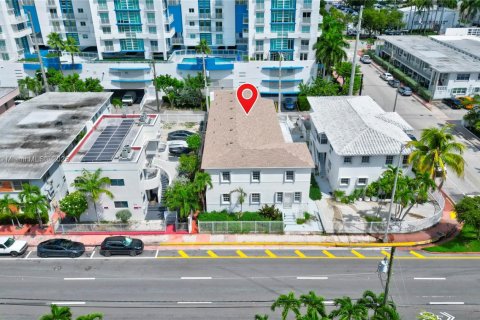 House in Miami Beach, Florida 10 bedrooms, 578.97 sq.m. № 1953195 - photo 2