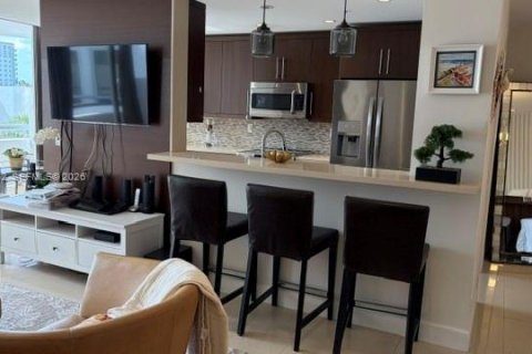 Copropriété à vendre à Aventura, Floride: 3 chambres, 148.64 m2 № 2390146 - photo 7