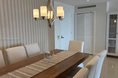 Copropriété à vendre à Aventura, Floride: 3 chambres, 148.64 m2 № 2390146 - photo 6