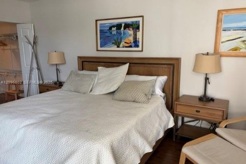 Copropriété à vendre à Aventura, Floride: 3 chambres, 148.64 m2 № 2390146 - photo 13
