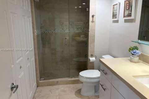 Copropriété à vendre à Aventura, Floride: 3 chambres, 148.64 m2 № 2390146 - photo 14