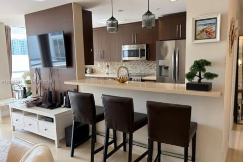 Copropriété à vendre à Aventura, Floride: 3 chambres, 148.64 m2 № 2390146 - photo 27