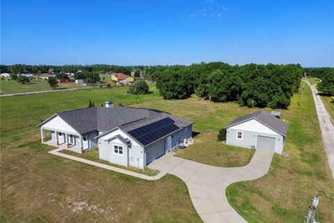 House in Parrish, Florida 3 bedrooms, 214.23 sq.m. № 2220401 - photo 2