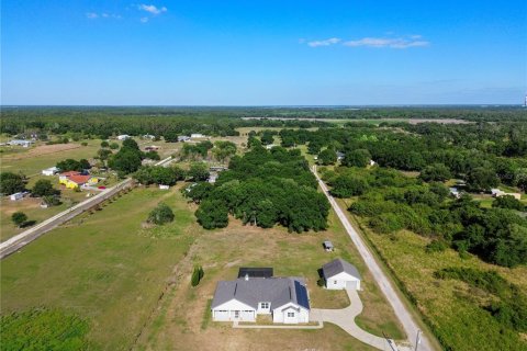 House in Parrish, Florida 3 bedrooms, 214.23 sq.m. № 2220401 - photo 7