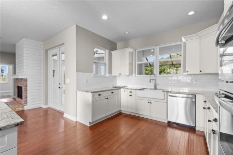 House in Parrish, Florida 3 bedrooms, 214.23 sq.m. № 2220401 - photo 27