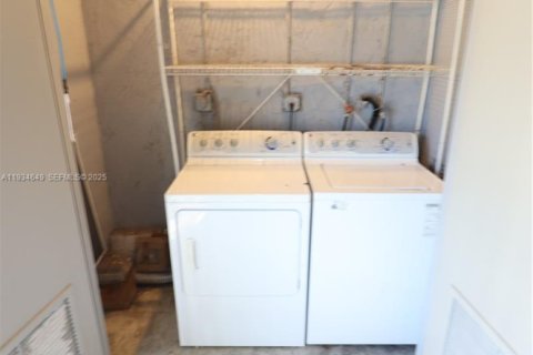 Купить кондоминиум в Майами, Флорида 2 спальни, 98.48м2, № 2037585 - фото 18