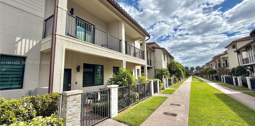Touwnhouse à Doral, Floride 3 chambres, 188.22 m2 № 2025991