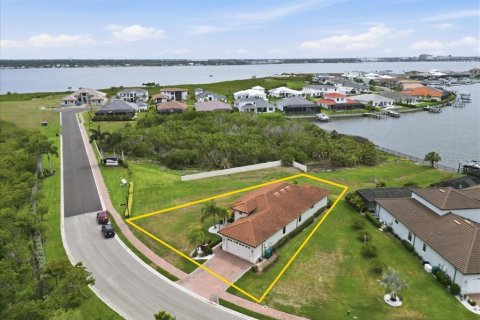 Villa ou maison à vendre à Palmetto, Floride: 3 chambres, 207.17 m2 № 2133181 - photo 2