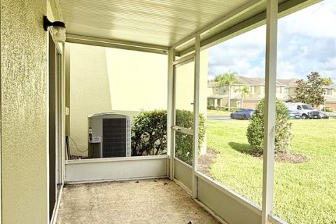 Adosado en alquiler en Tampa, Florida, 3 dormitorios, 140.38 m2 № 1910226 - foto 9