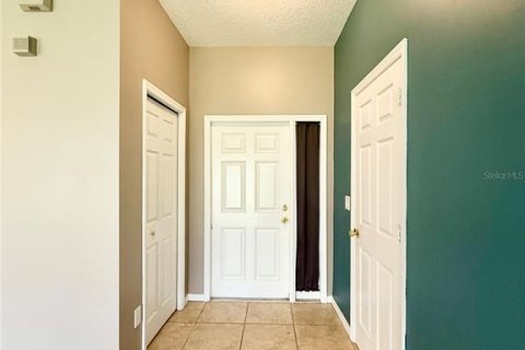Adosado en alquiler en Tampa, Florida, 3 dormitorios, 140.38 m2 № 1910226 - foto 2
