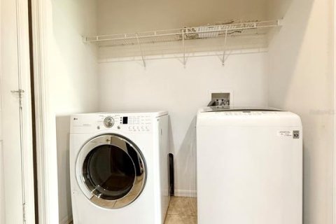 Adosado en alquiler en Tampa, Florida, 3 dormitorios, 140.38 m2 № 1910226 - foto 8