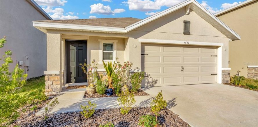 Casa en Plant City, Florida 3 dormitorios, 145.48 m2 № 1553675