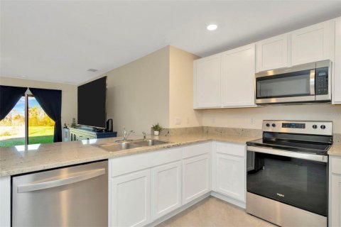 Casa en venta en Plant City, Florida, 3 dormitorios, 145.48 m2 № 1553675 - foto 11