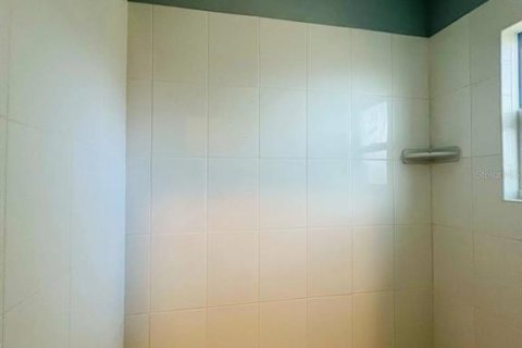 Immobilier commercial à vendre à Tampa, Floride: 4 chambres, 157.75 m2 № 2345389 - photo 20